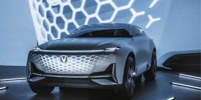 長安汽車發布全新LOGO設計和品牌專屬字體